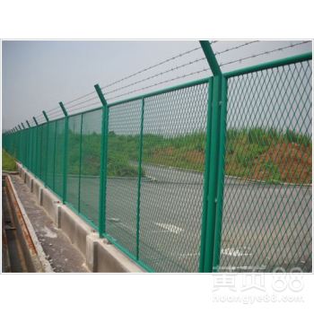 上海框架護欄網/隔離網/圍欄網/防護網價格解析——申衡品質，安心之選